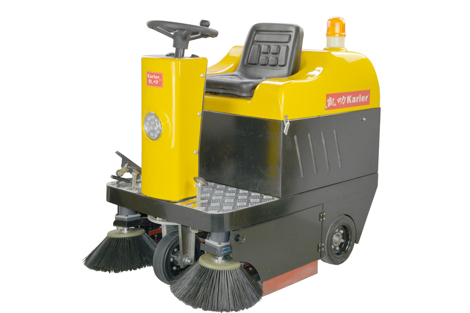清扫工厂地面大宗粉尘用驾驶式扫地机